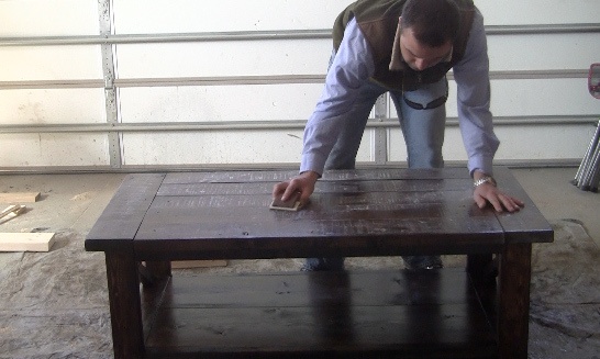 sanding-rustic-furniture-coffee-table