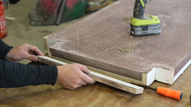 Removing concrete counters from the mold
