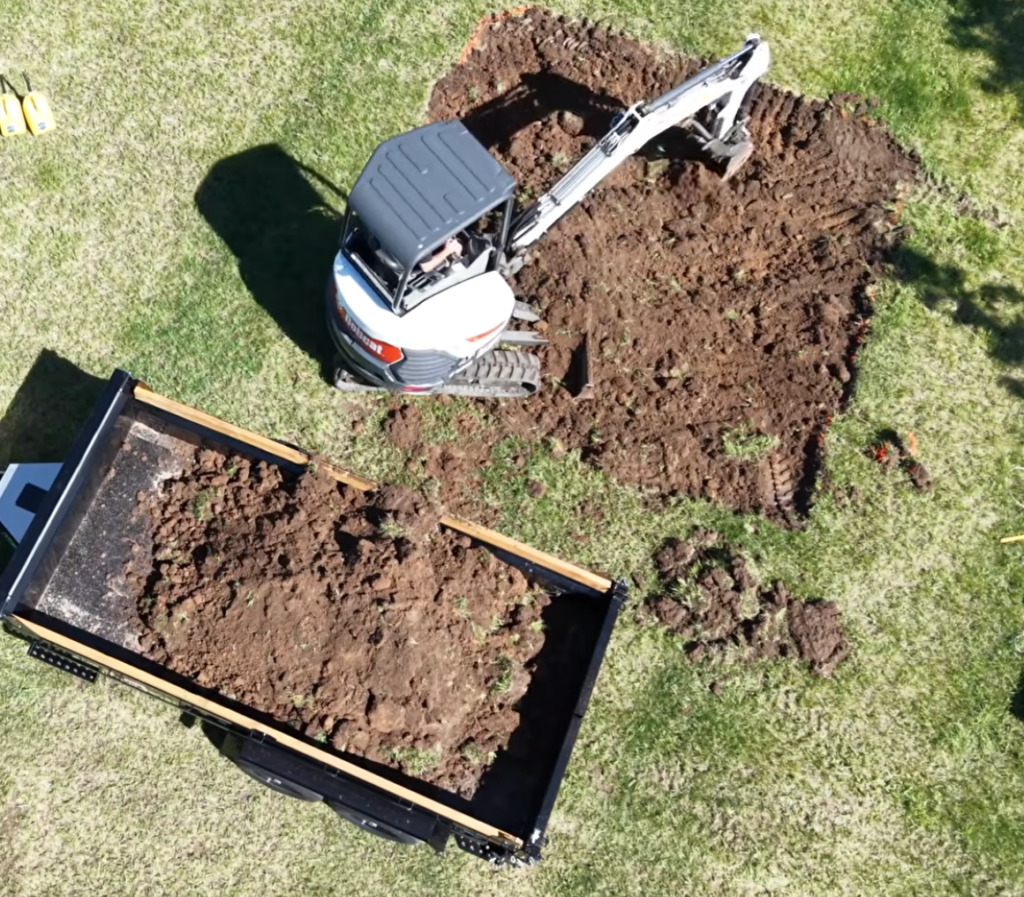 digginghole